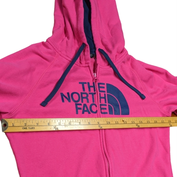 The North Face Women's Medium Half Dome Hot Pink & Navy Full Zip Hoodie NWT - Picture 3 of 14